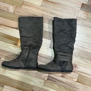 Women's Brown Tall Flat Boots